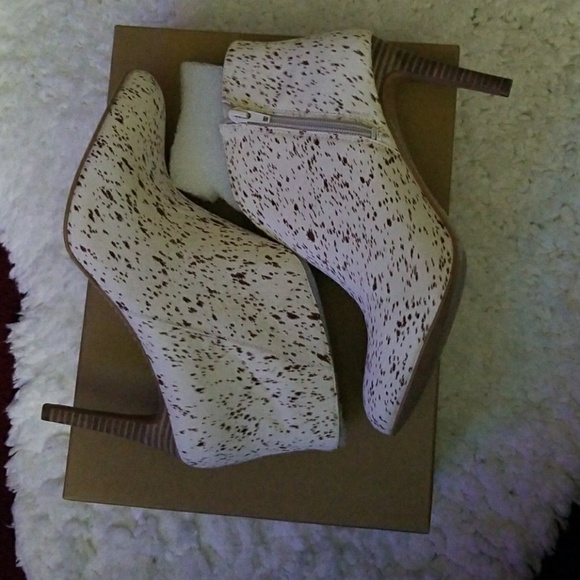 Lucky Brand Shoes - Booties